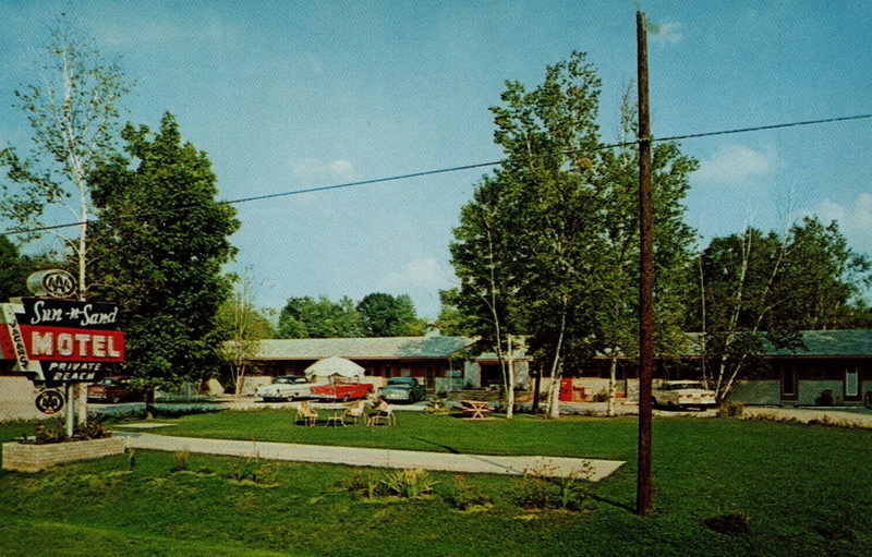 Sun-n-Sand Motel - Sun-Sand Postcard (newer photo)